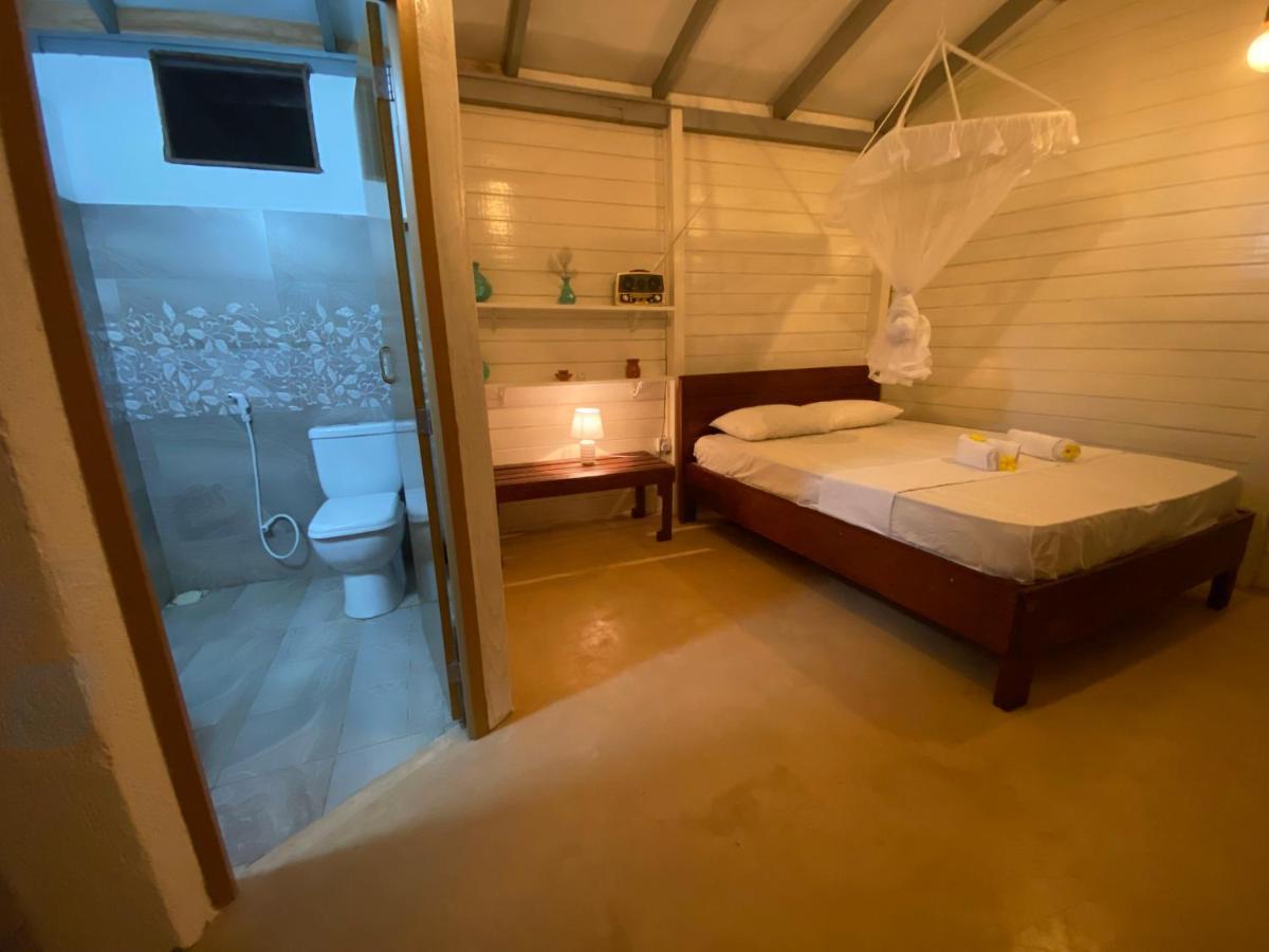 Ocean Beach House Matara Exterior foto